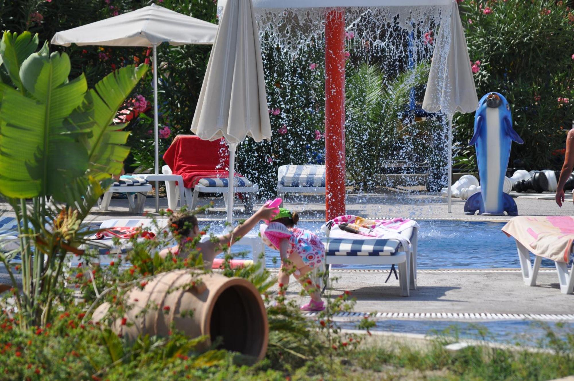 Matina Pefkos Aparthotel Pefki  ภายนอก รูปภาพ